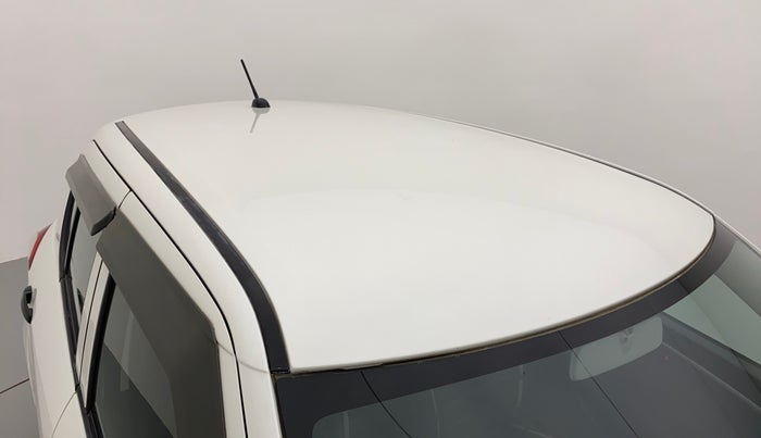 2016 Maruti Swift LXI OPT, Petrol, Manual, 28,192 km, Roof