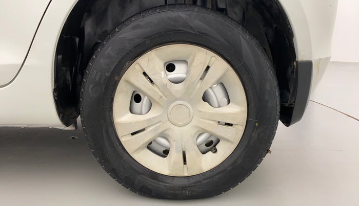 2016 Maruti Swift LXI OPT, Petrol, Manual, 28,192 km, Left Rear Wheel