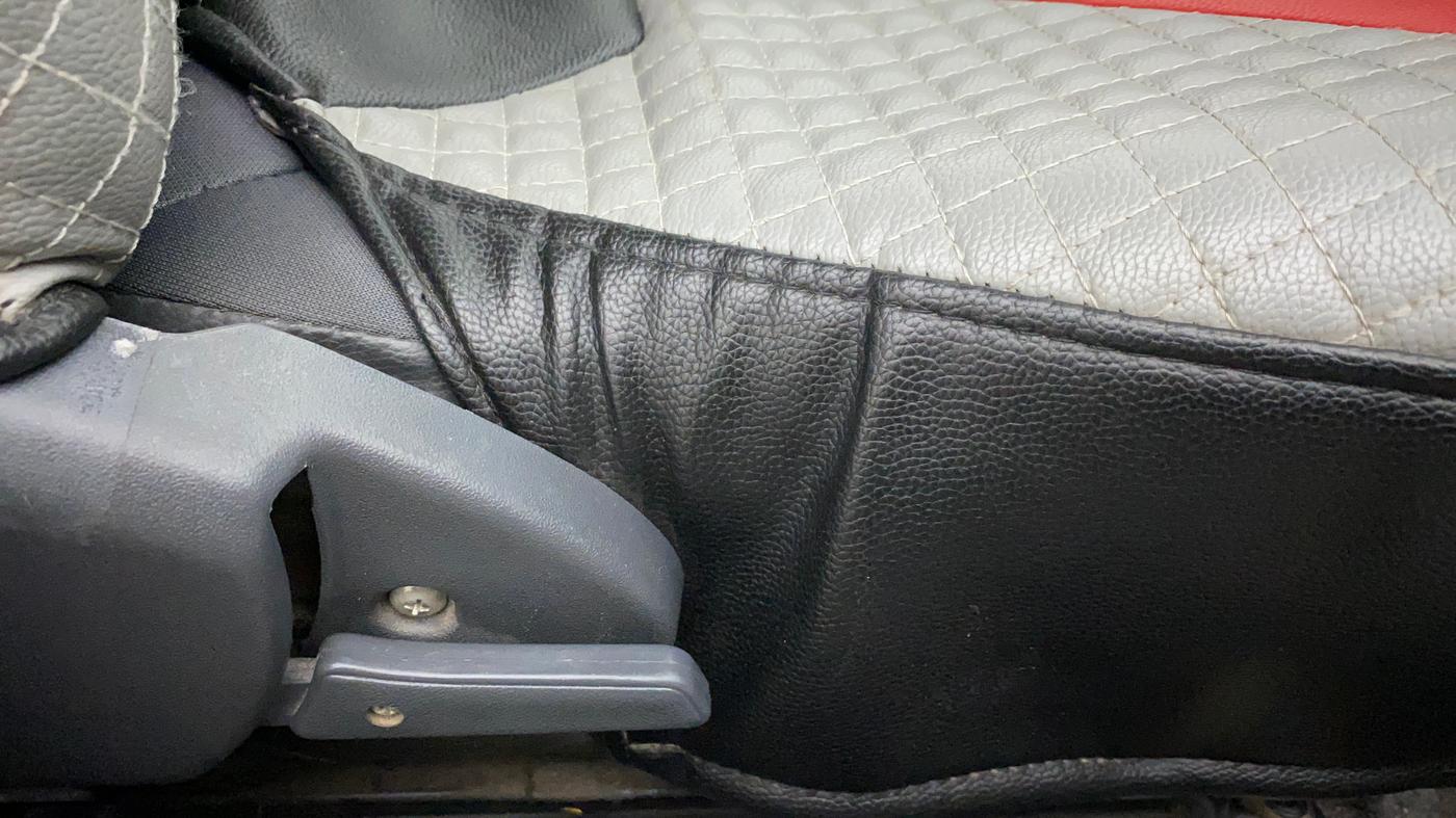 2017 Maruti Alto 800 LXI, Petrol, Manual, 39,560 km, Driver Side Adjustment Panel
