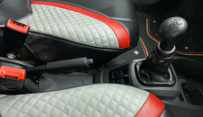 2017 Maruti Alto 800 LXI, Petrol, Manual, 39,560 km, Gear Lever