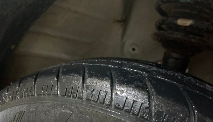 2019 Maruti New Wagon-R LXI 1.0, Petrol, Manual, 38,664 km, Right Front Tyre Tread