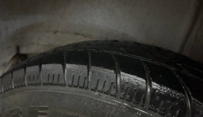 2019 Maruti New Wagon-R LXI 1.0, Petrol, Manual, 38,664 km, Left Rear Tyre Tread