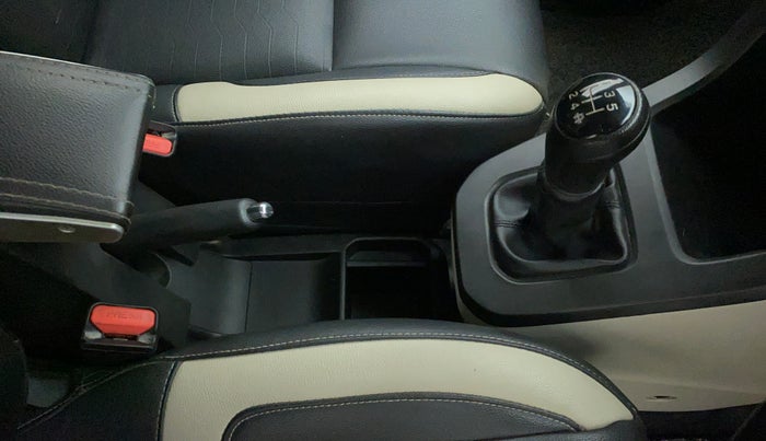 2020 Maruti New Wagon-R VXI 1.0, Petrol, Manual, 31,600 km, Gear Lever