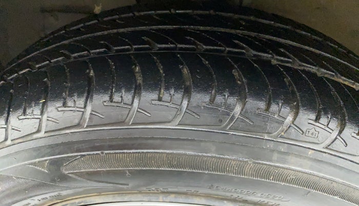 2020 Maruti New Wagon-R VXI 1.0, Petrol, Manual, 31,600 km, Left Front Tyre Tread