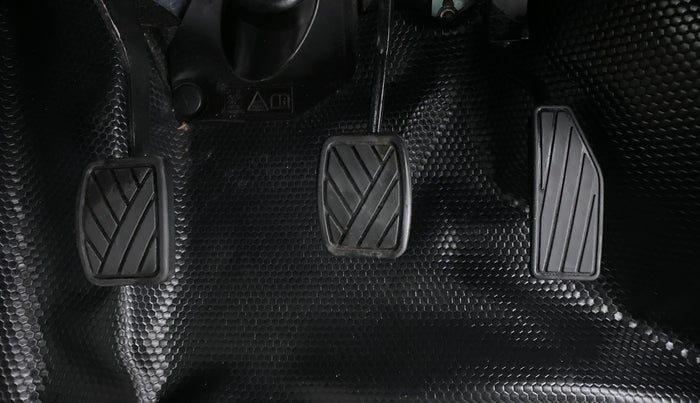 2021 Maruti New Wagon-R VXI 1.0, Petrol, Manual, 5,560 km, Pedals