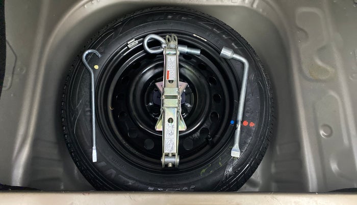 2021 Maruti New Wagon-R VXI 1.0, Petrol, Manual, 5,560 km, Spare Tyre