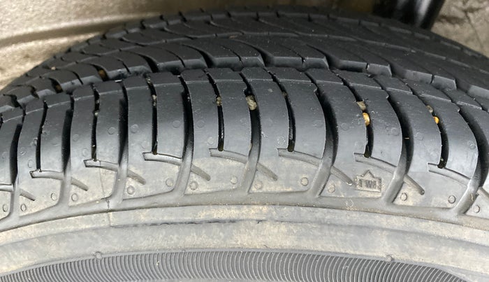 2021 Maruti New Wagon-R VXI 1.0, Petrol, Manual, 5,560 km, Left Front Tyre Tread
