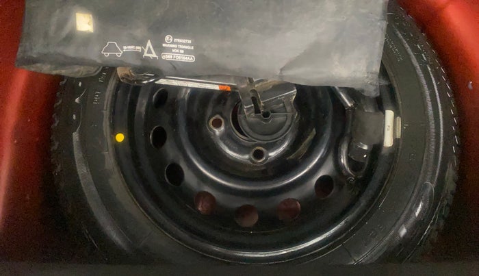 2016 Ford New Figo TREND 1.2 PETROL, Petrol, Manual, 52,813 km, Spare Tyre