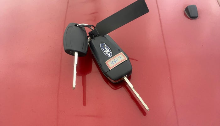 2016 Ford New Figo TREND 1.2 PETROL, Petrol, Manual, 52,813 km, Key Close Up