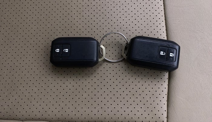 2021 Maruti Ertiga ZXI SHVS, Petrol, Manual, 32,836 km, Key Close Up