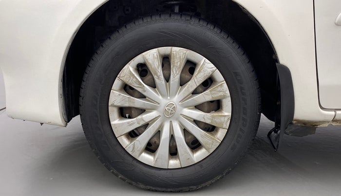 2012 Toyota Etios G, CNG, Manual, 93,524 km, Left Front Wheel