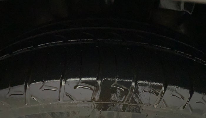 2019 Tata Tiago XZ PETROL, Petrol, Manual, 57,281 km, Right Front Tyre Tread