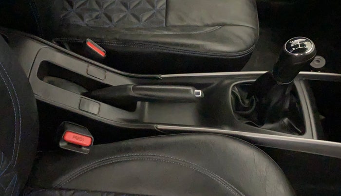 2021 Maruti Baleno DELTA PETROL 1.2, Petrol, Manual, 38,859 km, Gear Lever