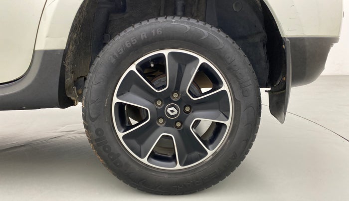 2018 Renault Duster RXS CVT 106 PS, Petrol, Automatic, 40,128 km, Left Rear Wheel