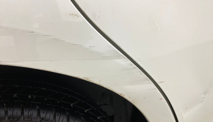 2012 Maruti Swift VXI, Petrol, Manual, 39,044 km, Right quarter panel - Minor scratches