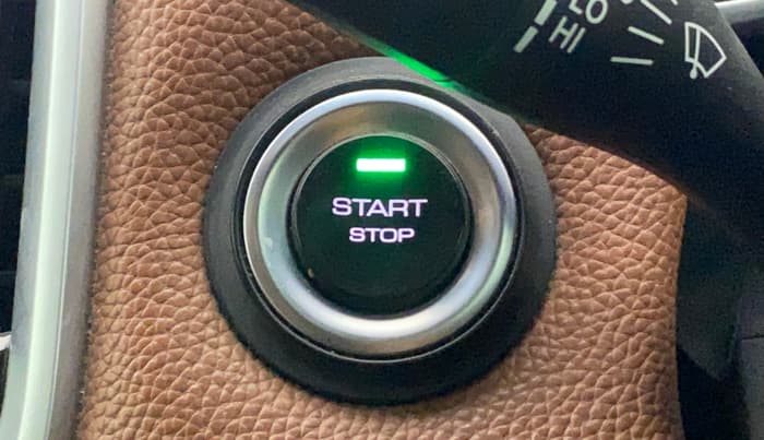 2022 MG HECTOR PLUS SHARP 1.5 PETROL TURBO DCT 6-STR DUAL TONE, Petrol, Automatic, 73,513 km, Keyless Start/ Stop Button