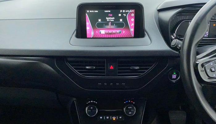2022 Tata NEXON XZA PLUS (O) DIESEL DARK EDITION, Diesel, Automatic, 29,577 km, Air Conditioner