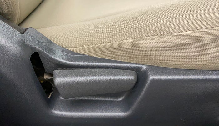 2015 Maruti Alto K10 VXI, Petrol, Manual, 58,319 km, Driver Side Adjustment Panel