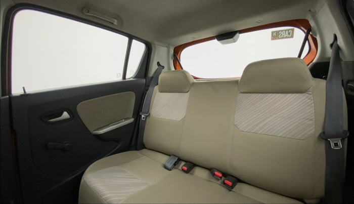2015 Maruti Alto K10 VXI, Petrol, Manual, 58,319 km, Right Side Rear Door Cabin