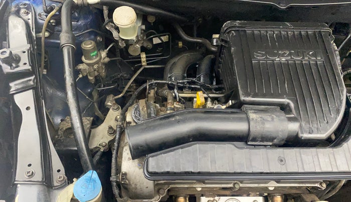 2012 Maruti Swift VXI, Petrol, Manual, 1,17,179 km, Engine View - Right