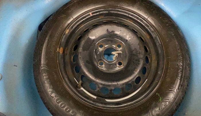 2012 Maruti Swift VXI, Petrol, Manual, 1,17,179 km, Spare Tyre