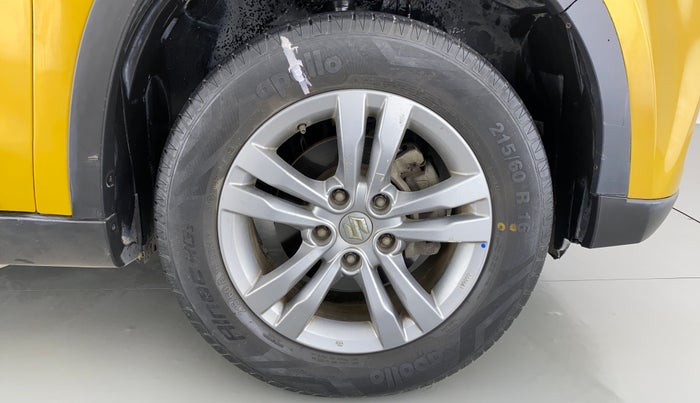 2016 Maruti Vitara Brezza ZDI PLUS, Diesel, Manual, 36,941 km, Right Front Wheel