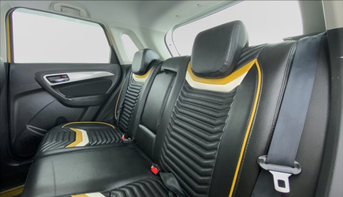 2016 Maruti Vitara Brezza ZDI PLUS, Diesel, Manual, 36,941 km, Right Side Rear Door Cabin