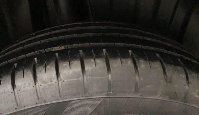 2023 Maruti Baleno DELTA PETROL 1.2, Petrol, Manual, 57,506 km, Right Rear Tyre Tread