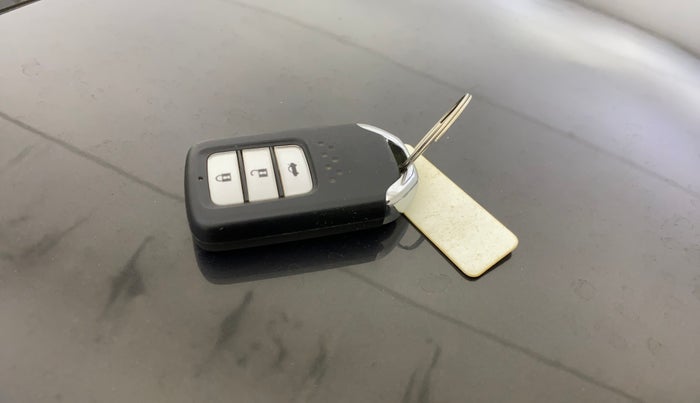 2015 Honda City 1.5L I-VTEC VX CVT, Petrol, Automatic, 65,328 km, Key Close Up