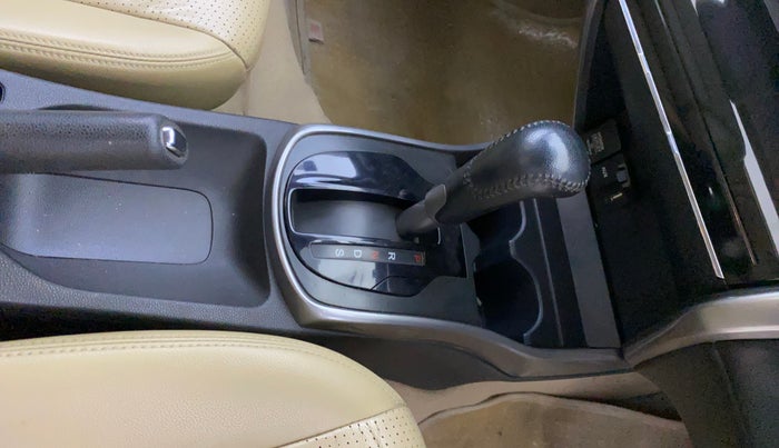 2015 Honda City 1.5L I-VTEC VX CVT, Petrol, Automatic, 65,328 km, Gear Lever