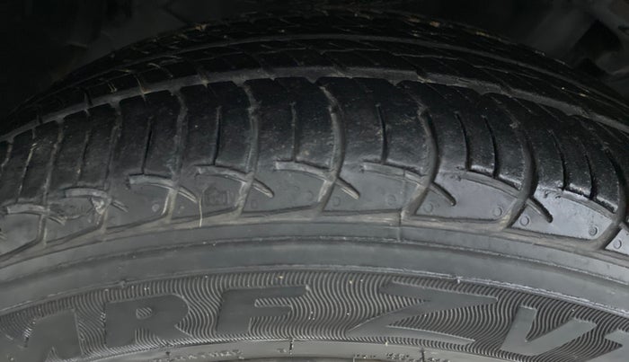 2018 Toyota YARIS G CVT, Petrol, Automatic, 18,945 km, Left Front Tyre Tread