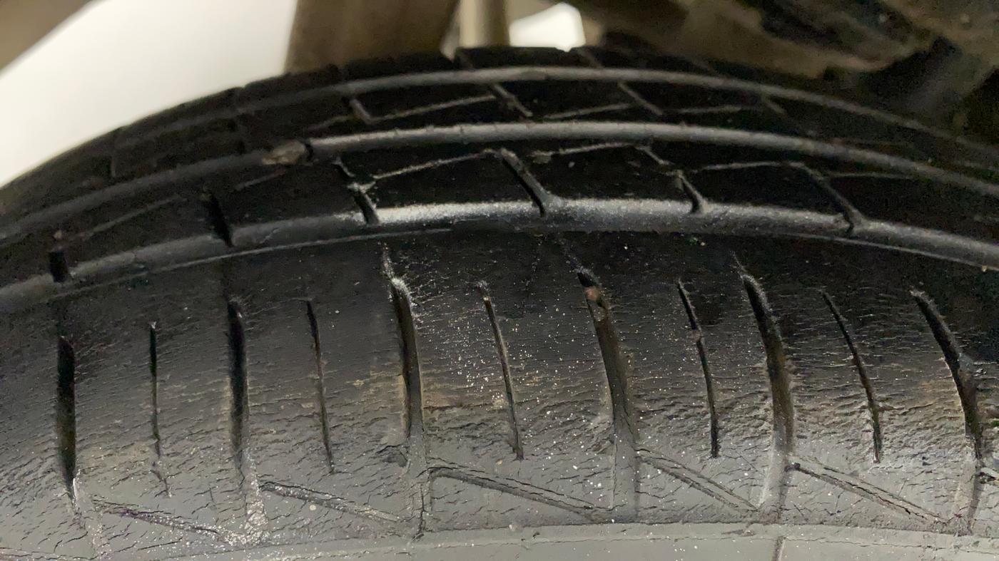 2019 Maruti Alto LXI, Petrol, Manual, 18,851 km, Right Rear Tyre Tread
