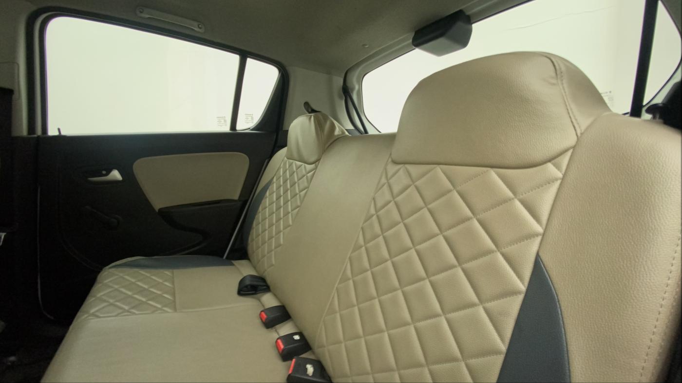 2019 Maruti Alto LXI, Petrol, Manual, 18,851 km, Right Side Rear Door Cabin