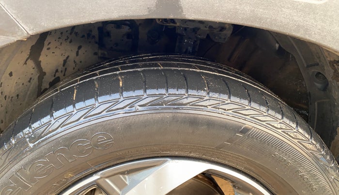 2020 Hyundai VENUE SX 1.0 TURBO, Petrol, Manual, 48,521 km, Left Front Tyre Tread