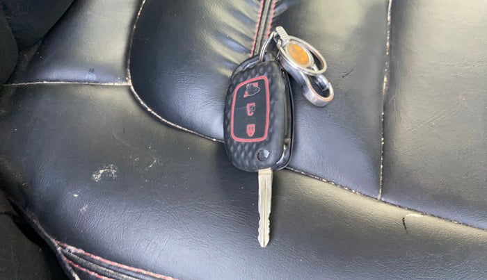 2020 Hyundai VENUE SX 1.0 TURBO, Petrol, Manual, 48,521 km, Key Close Up