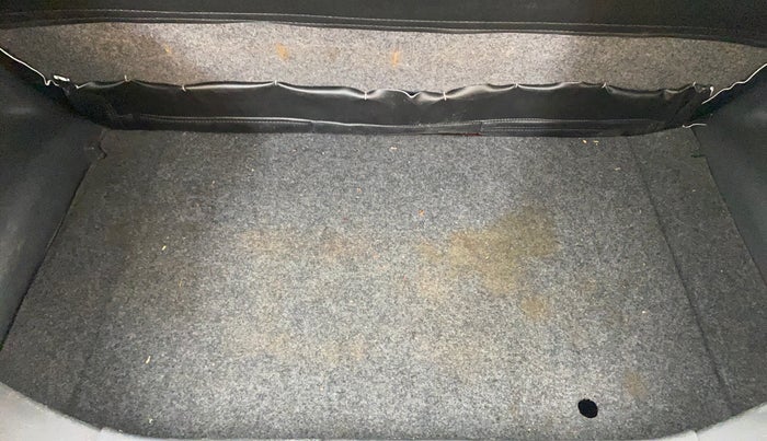 2015 Maruti Alto K10 VXI, Petrol, Manual, 89,262 km, Boot Inside