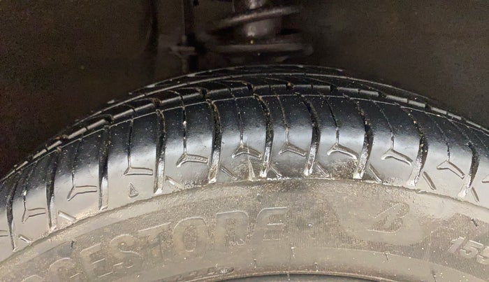 2015 Maruti Alto K10 VXI, Petrol, Manual, 89,262 km, Right Front Tyre Tread