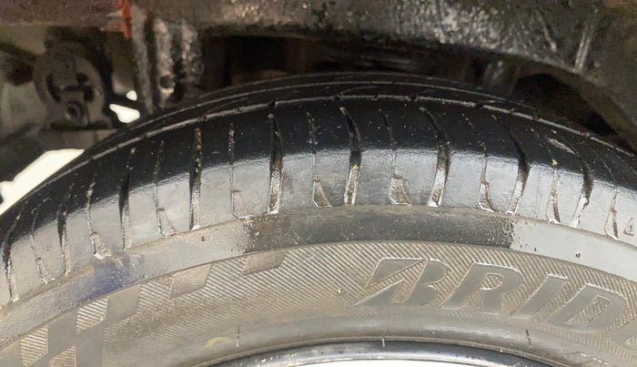 2015 Maruti Alto K10 VXI, Petrol, Manual, 89,262 km, Right Rear Tyre Tread