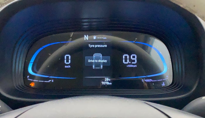 2022 Hyundai VENUE S (O) 1.0 TURBO IMT, Petrol, Manual, 7,077 km, Odometer Image