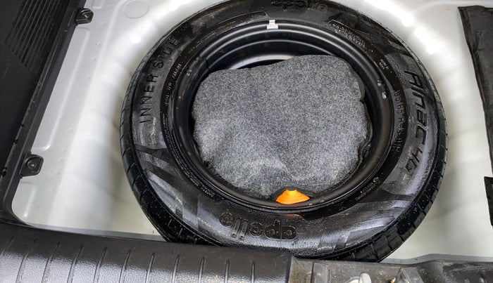 2022 Hyundai VENUE S (O) 1.0 TURBO IMT, Petrol, Manual, 7,077 km, Spare Tyre