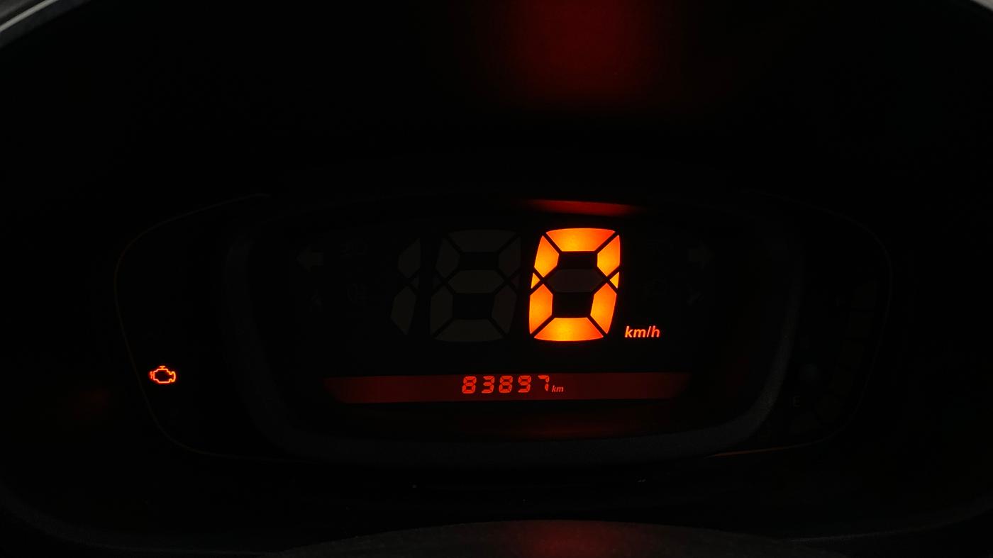 2019 Renault Kwid RXT 1.0 (O), Petrol, Manual, 83,893 km, Odometer Image