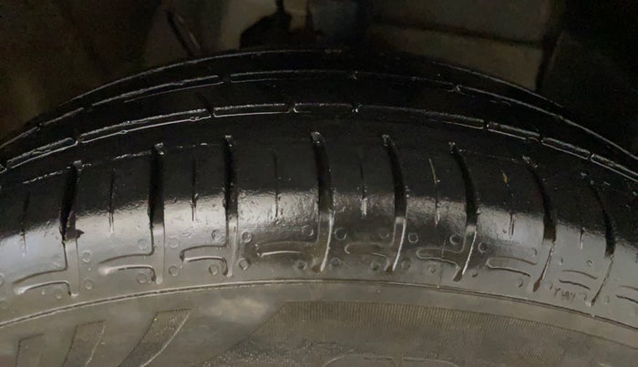2024 Hyundai EXTER EX 1.2 MT, Petrol, Manual, 33,509 km, Right Front Tyre Tread