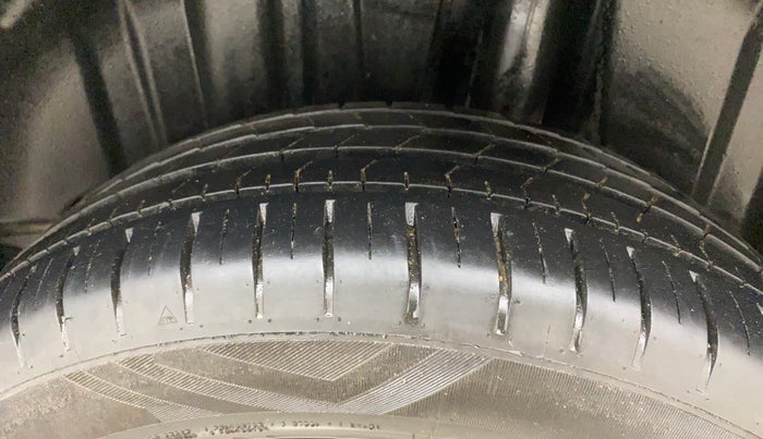 2024 Maruti Baleno ALPHA 1.2 AGS, Petrol, Automatic, 18,884 km, Left Rear Tyre Tread