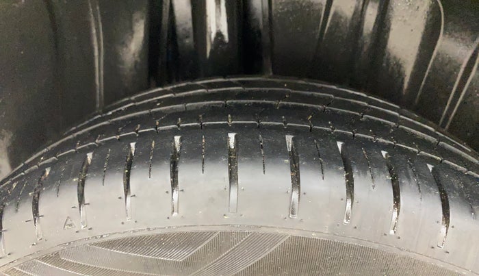 2024 Maruti Baleno ALPHA 1.2 AGS, Petrol, Automatic, 18,884 km, Right Rear Tyre Tread