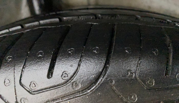 2013 Honda City 1.5L I-VTEC V AT, CNG, Automatic, 67,024 km, Right Rear Tyre Tread