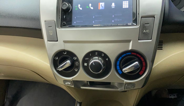 2013 Honda City 1.5L I-VTEC V AT, CNG, Automatic, 67,024 km, AC Unit - Main switch light not functional