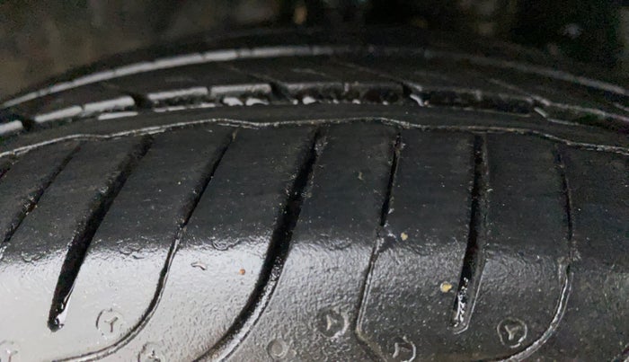 2013 Honda City 1.5L I-VTEC V AT, CNG, Automatic, 67,024 km, Right Front Tyre Tread