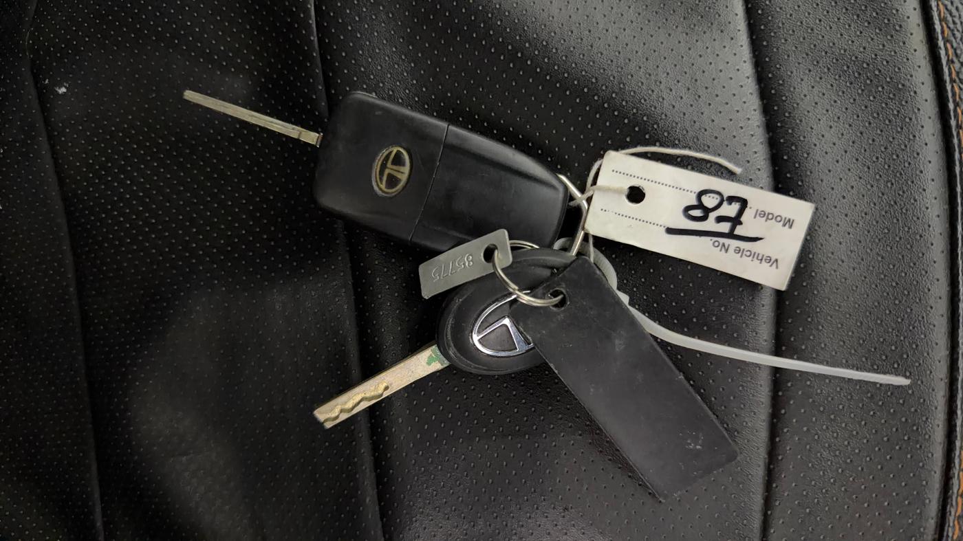 2019 Tata Tiago XZ PLUS PETROL, Petrol, Manual, 73,697 km, Key Close Up