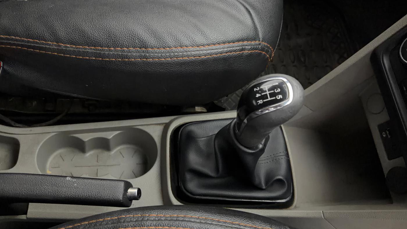 2019 Tata Tiago XZ PLUS PETROL, Petrol, Manual, 73,697 km, Gear Lever