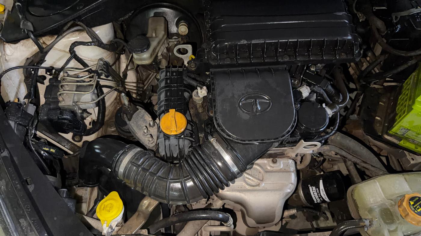 2019 Tata Tiago XZ PLUS PETROL, Petrol, Manual, 73,697 km, Engine View - Right